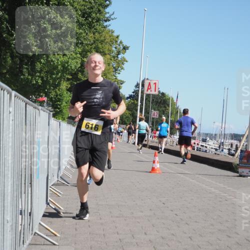 17.08.2025 - KN Förde Triathlon 2025 KatJ http://msf.ph/oto/8605288 17.08.2025 11:58:28 Laufen 340, 354, 616 meine-sportfotos.de