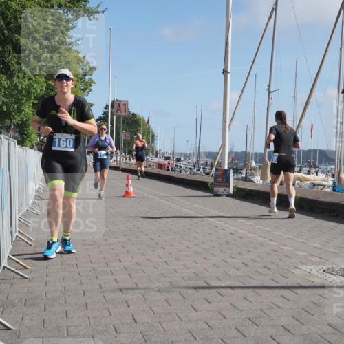 17.08.2025 - KN Förde Triathlon 2025 KatJ http://msf.ph/oto/8605303 17.08.2025 10:29:37 Laufen 160, 192, 194, 241 meine-sportfotos.de