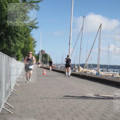17.08.2025 - KN Förde Triathlon 2025 KatJ http://msf.ph/oto/8605393 17.08.2025 10:29:43 Laufen 192, 194 meine-sportfotos.de