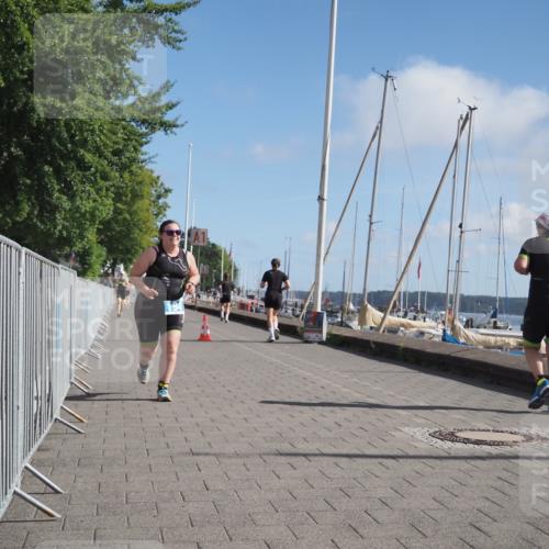 17.08.2025 - KN Förde Triathlon 2025 KatJ http://msf.ph/oto/8605414 17.08.2025 10:29:44 Laufen 192, 194 meine-sportfotos.de