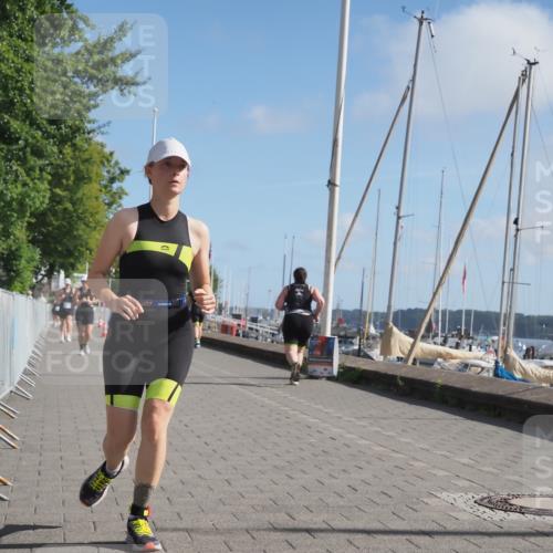 17.08.2025 - KN Förde Triathlon 2025 KatJ http://msf.ph/oto/8605528 17.08.2025 10:29:55 Laufen 201, 205 meine-sportfotos.de