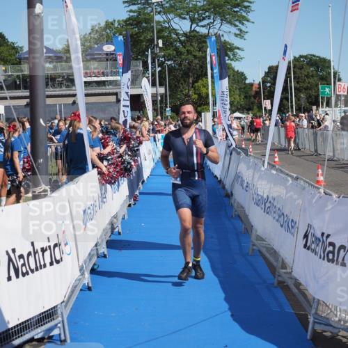 17.08.2025 - KN Förde Triathlon 2025 MichiJ http://msf.ph/oto/8605573 17.08.2025 12:22:09 Laufen 311, 334 meine-sportfotos.de