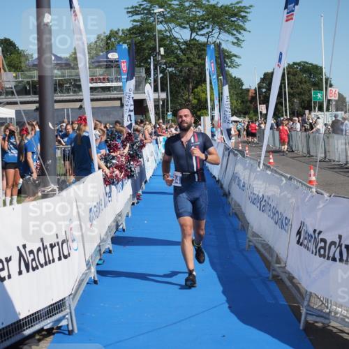 17.08.2025 - KN Förde Triathlon 2025 MichiJ http://msf.ph/oto/8605579 17.08.2025 12:22:09 Laufen 311, 334 meine-sportfotos.de