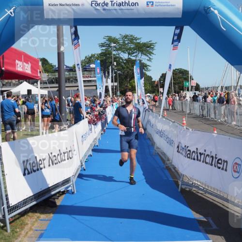 17.08.2025 - KN Förde Triathlon 2025 MichiJ http://msf.ph/oto/8605604 17.08.2025 12:22:09 Laufen 311, 334 meine-sportfotos.de