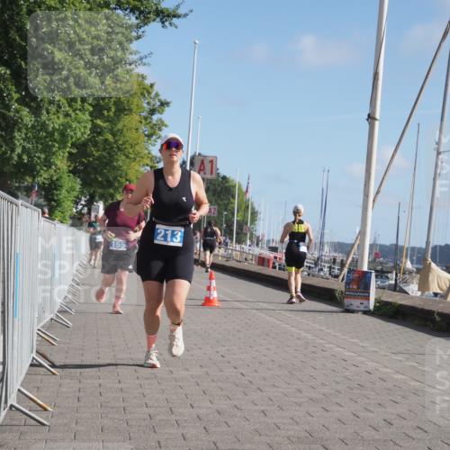 17.08.2025 - KN Förde Triathlon 2025 KatJ http://msf.ph/oto/8605619 17.08.2025 10:30:06 Laufen 155, 201, 213, 220 meine-sportfotos.de