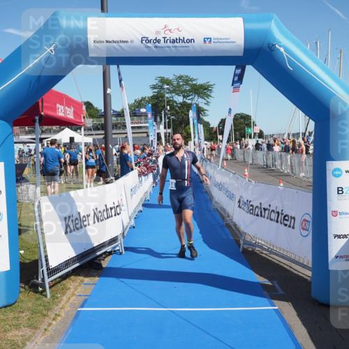 17.08.2025 - KN Förde Triathlon 2025 MichiJ http://msf.ph/oto/8605627 17.08.2025 12:22:10 Laufen 311, 334 meine-sportfotos.de
