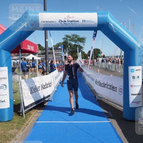 17.08.2025 - KN Förde Triathlon 2025 MichiJ http://msf.ph/oto/8605653 17.08.2025 12:22:10 Laufen 311, 334 meine-sportfotos.de