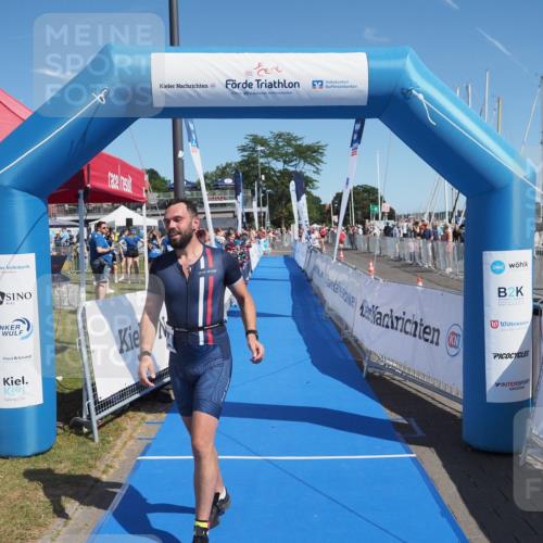 17.08.2025 - KN Förde Triathlon 2025 MichiJ http://msf.ph/oto/8605710 17.08.2025 12:22:11 Laufen 311, 334 meine-sportfotos.de