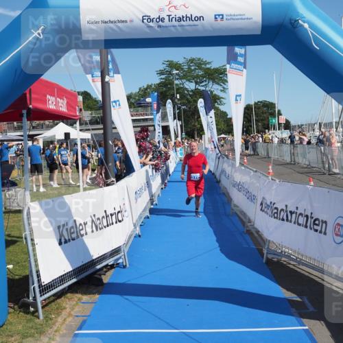 17.08.2025 - KN Förde Triathlon 2025 MichiJ http://msf.ph/oto/8606150 17.08.2025 12:22:44 Laufen 372 meine-sportfotos.de