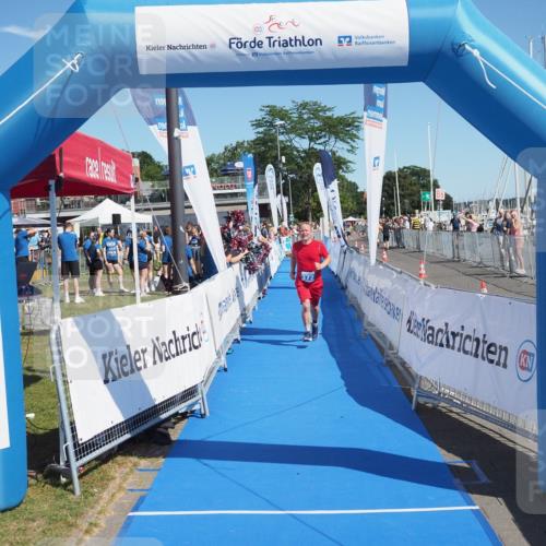 17.08.2025 - KN Förde Triathlon 2025 MichiJ http://msf.ph/oto/8606155 17.08.2025 12:22:44 Laufen 372 meine-sportfotos.de