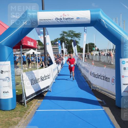 17.08.2025 - KN Förde Triathlon 2025 MichiJ http://msf.ph/oto/8606169 17.08.2025 12:22:44 Laufen 372 meine-sportfotos.de