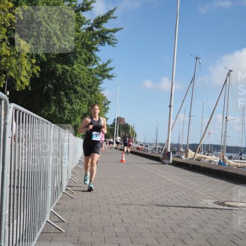 17.08.2025 - KN Förde Triathlon 2025 KatJ http://msf.ph/oto/8606183 17.08.2025 10:30:57 Laufen 167, 185, 243 meine-sportfotos.de