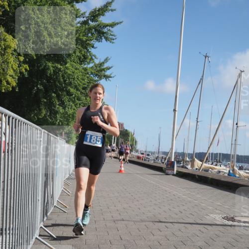 17.08.2025 - KN Förde Triathlon 2025 KatJ http://msf.ph/oto/8606206 17.08.2025 10:30:58 Laufen 167, 185, 243 meine-sportfotos.de