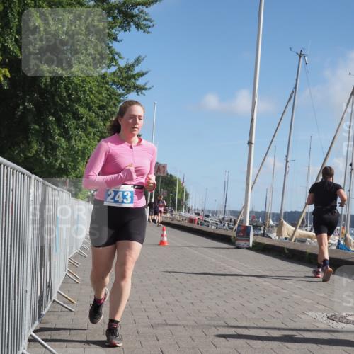 17.08.2025 - KN Förde Triathlon 2025 KatJ http://msf.ph/oto/8606254 17.08.2025 10:31:02 Laufen 216, 243 meine-sportfotos.de