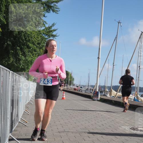 17.08.2025 - KN Förde Triathlon 2025 KatJ http://msf.ph/oto/8606257 17.08.2025 10:31:02 Laufen 216, 243 meine-sportfotos.de
