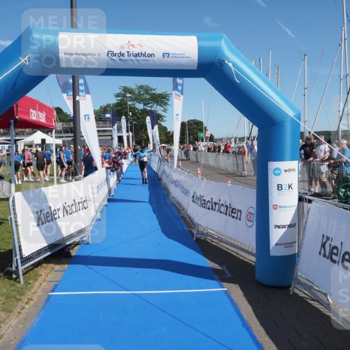 17.08.2025 - KN Förde Triathlon 2025 MichiJ http://msf.ph/oto/8606318 17.08.2025 12:23:15 Laufen 382 meine-sportfotos.de