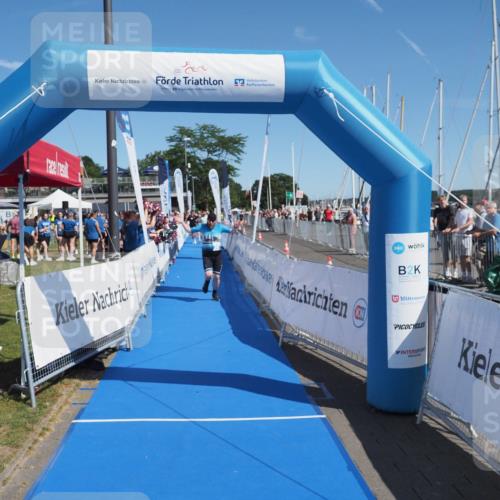 17.08.2025 - KN Förde Triathlon 2025 MichiJ http://msf.ph/oto/8606362 17.08.2025 12:23:17 Laufen 382 meine-sportfotos.de