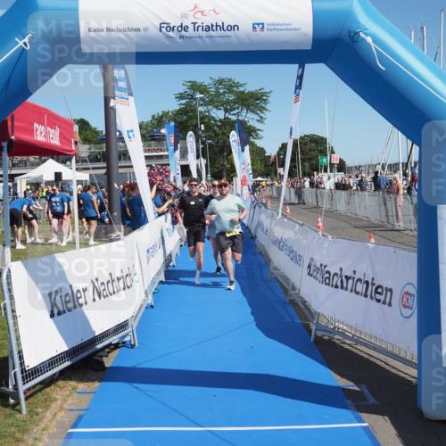 17.08.2025 - KN Förde Triathlon 2025 MichiJ http://msf.ph/oto/8606465 17.08.2025 12:23:22 Laufen 382, 613 meine-sportfotos.de