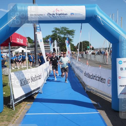 17.08.2025 - KN Förde Triathlon 2025 MichiJ http://msf.ph/oto/8606477 17.08.2025 12:23:23 Laufen 382, 613 meine-sportfotos.de