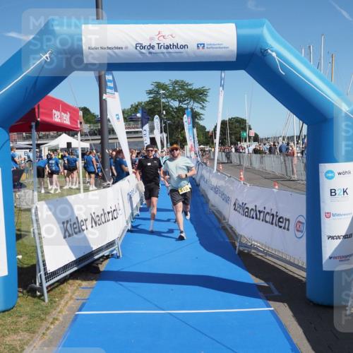 17.08.2025 - KN Förde Triathlon 2025 MichiJ http://msf.ph/oto/8606486 17.08.2025 12:23:23 Laufen 382, 613 meine-sportfotos.de