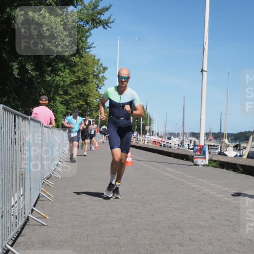 17.08.2025 - KN Förde Triathlon 2025 KatJ http://msf.ph/oto/8606494 17.08.2025 13:50:24 Laufen 427, 470, 519, 546 meine-sportfotos.de