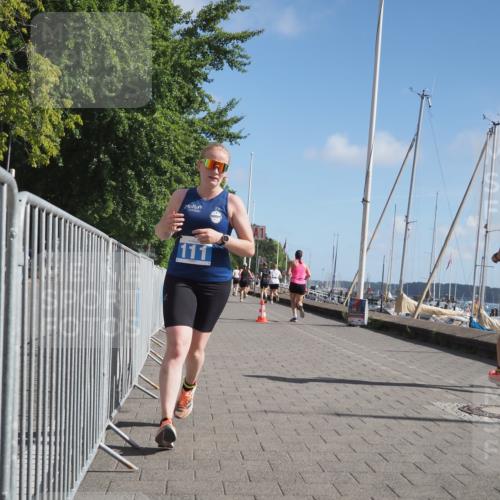 17.08.2025 - KN Förde Triathlon 2025 KatJ http://msf.ph/oto/8606659 17.08.2025 10:31:39 Laufen 111, 153, 202 meine-sportfotos.de