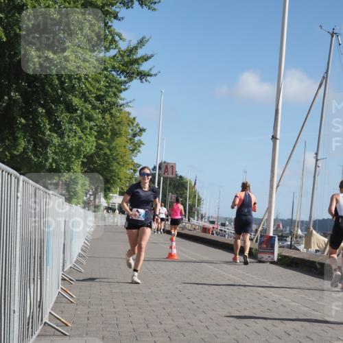 17.08.2025 - KN Förde Triathlon 2025 KatJ http://msf.ph/oto/8606678 17.08.2025 10:31:44 Laufen 202 meine-sportfotos.de