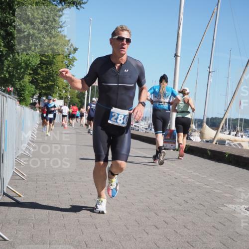 17.08.2025 - KN Förde Triathlon 2025 KatJ http://msf.ph/oto/8606700 17.08.2025 11:59:24 Laufen 280, 285, 307 meine-sportfotos.de