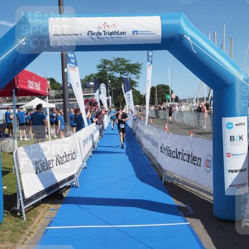 17.08.2025 - KN Förde Triathlon 2025 MichiJ http://msf.ph/oto/8606855 17.08.2025 12:24:39 Laufen 354 meine-sportfotos.de