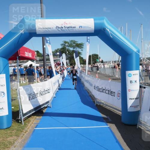 17.08.2025 - KN Förde Triathlon 2025 MichiJ http://msf.ph/oto/8606866 17.08.2025 12:24:40 Laufen 354, 631 meine-sportfotos.de