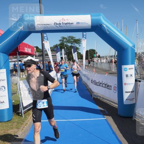 17.08.2025 - KN Förde Triathlon 2025 MichiJ http://msf.ph/oto/8606921 17.08.2025 12:24:43 Laufen 354, 631 meine-sportfotos.de