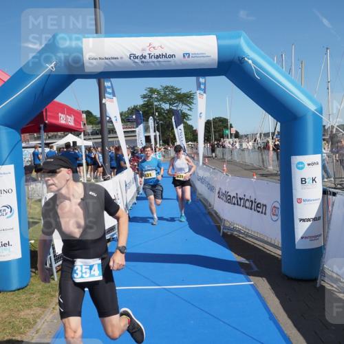 17.08.2025 - KN Förde Triathlon 2025 MichiJ http://msf.ph/oto/8606924 17.08.2025 12:24:43 Laufen 354, 631 meine-sportfotos.de