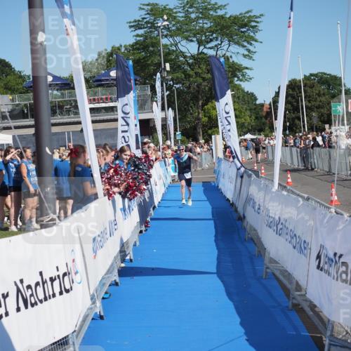 17.08.2025 - KN Förde Triathlon 2025 MichiJ http://msf.ph/oto/8606971 17.08.2025 12:24:54 Laufen 285 meine-sportfotos.de