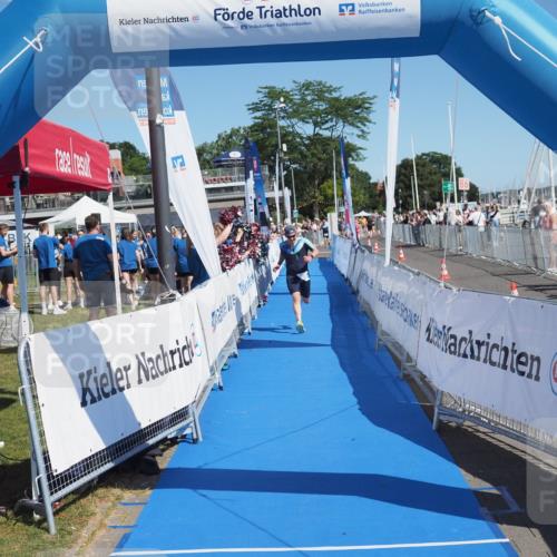 17.08.2025 - KN Förde Triathlon 2025 MichiJ http://msf.ph/oto/8607027 17.08.2025 12:24:56 Laufen 285 meine-sportfotos.de