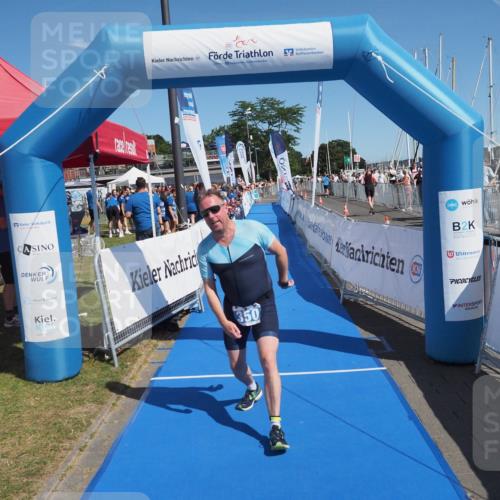 17.08.2025 - KN Förde Triathlon 2025 MichiJ http://msf.ph/oto/8607214 17.08.2025 12:25:18 Laufen 350 meine-sportfotos.de