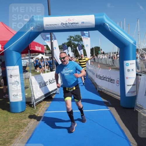 17.08.2025 - KN Förde Triathlon 2025 MichiJ http://msf.ph/oto/8607308 17.08.2025 12:25:36 Laufen 626 meine-sportfotos.de