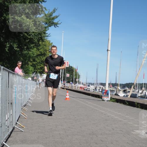 17.08.2025 - KN Förde Triathlon 2025 KatJ http://msf.ph/oto/8607466 17.08.2025 13:52:49 Laufen 509, 542 meine-sportfotos.de