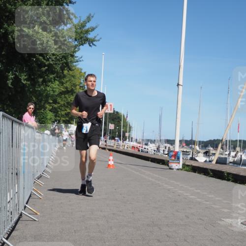 17.08.2025 - KN Förde Triathlon 2025 KatJ http://msf.ph/oto/8607470 17.08.2025 13:52:49 Laufen 509, 542 meine-sportfotos.de
