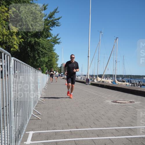 17.08.2025 - KN Förde Triathlon 2025 KatJ http://msf.ph/oto/8607602 17.08.2025 12:00:48 Laufen 281, 602, 638 meine-sportfotos.de