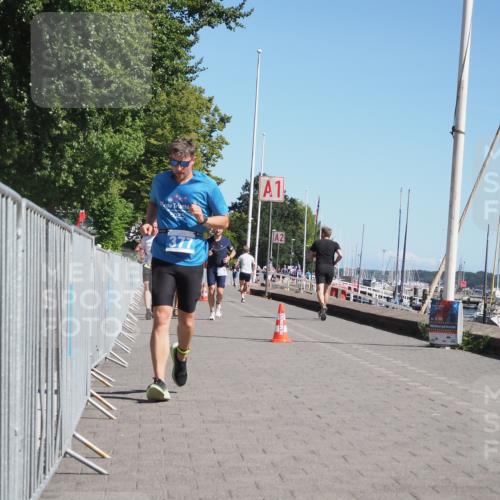 17.08.2025 - KN Förde Triathlon 2025 KatJ http://msf.ph/oto/8607737 17.08.2025 12:01:07 Laufen 284, 300, 324, 377, 632 meine-sportfotos.de