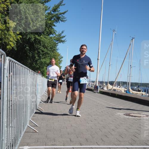 17.08.2025 - KN Förde Triathlon 2025 KatJ http://msf.ph/oto/8607784 17.08.2025 12:01:14 Laufen 284, 300, 318, 390, 632 meine-sportfotos.de