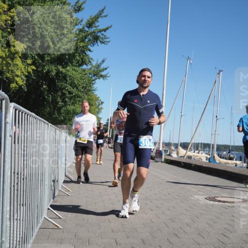 17.08.2025 - KN Förde Triathlon 2025 KatJ http://msf.ph/oto/8607791 17.08.2025 12:01:14 Laufen 284, 300, 318, 390, 632 meine-sportfotos.de