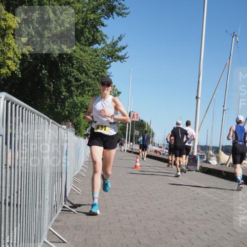 17.08.2025 - KN Förde Triathlon 2025 KatJ http://msf.ph/oto/8607882 17.08.2025 12:01:25 Laufen 369, 631 meine-sportfotos.de