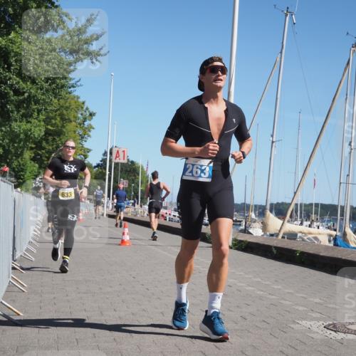 17.08.2025 - KN Förde Triathlon 2025 KatJ http://msf.ph/oto/8608183 17.08.2025 12:01:54 Laufen 263, 294, 379, 633 meine-sportfotos.de