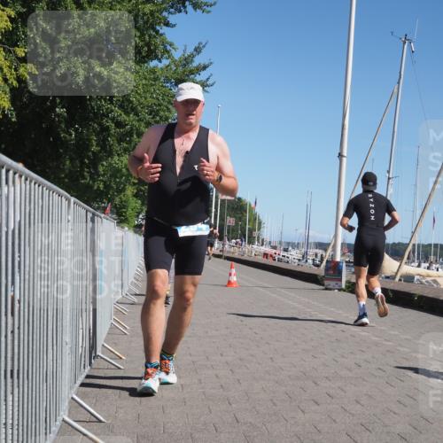 17.08.2025 - KN Förde Triathlon 2025 KatJ http://msf.ph/oto/8608273 17.08.2025 12:02:00 Laufen 294, 379, 611 meine-sportfotos.de