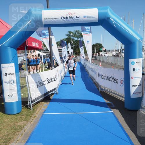 17.08.2025 - KN Förde Triathlon 2025 MichiJ http://msf.ph/oto/8608294 17.08.2025 12:26:55 Laufen 345 meine-sportfotos.de