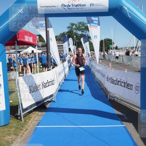 17.08.2025 - KN Förde Triathlon 2025 MichiJ http://msf.ph/oto/8608451 17.08.2025 12:27:13 Laufen 335 meine-sportfotos.de
