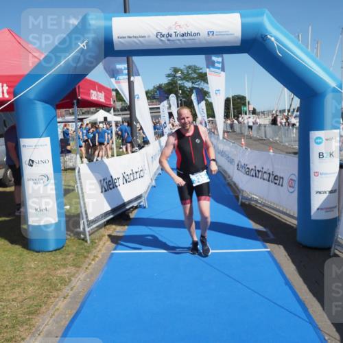17.08.2025 - KN Förde Triathlon 2025 MichiJ http://msf.ph/oto/8608493 17.08.2025 12:27:15 Laufen 335 meine-sportfotos.de