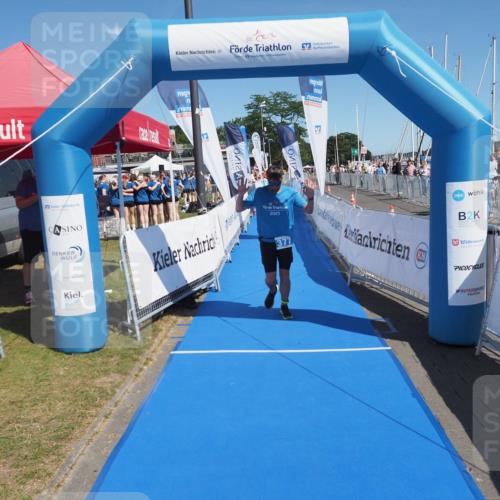 17.08.2025 - KN Förde Triathlon 2025 MichiJ http://msf.ph/oto/8608628 17.08.2025 12:27:26 Laufen 377 meine-sportfotos.de