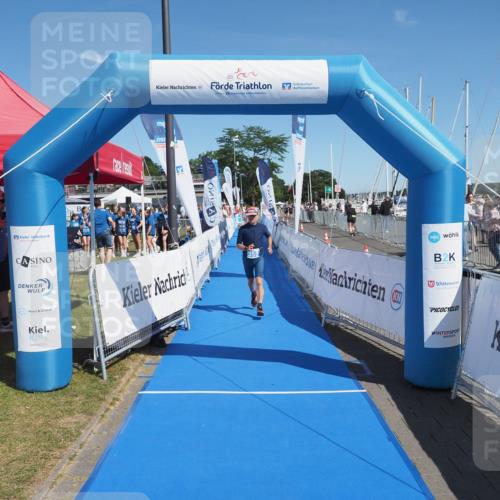 17.08.2025 - KN Förde Triathlon 2025 MichiJ http://msf.ph/oto/8608737 17.08.2025 12:27:58 Laufen 359 meine-sportfotos.de